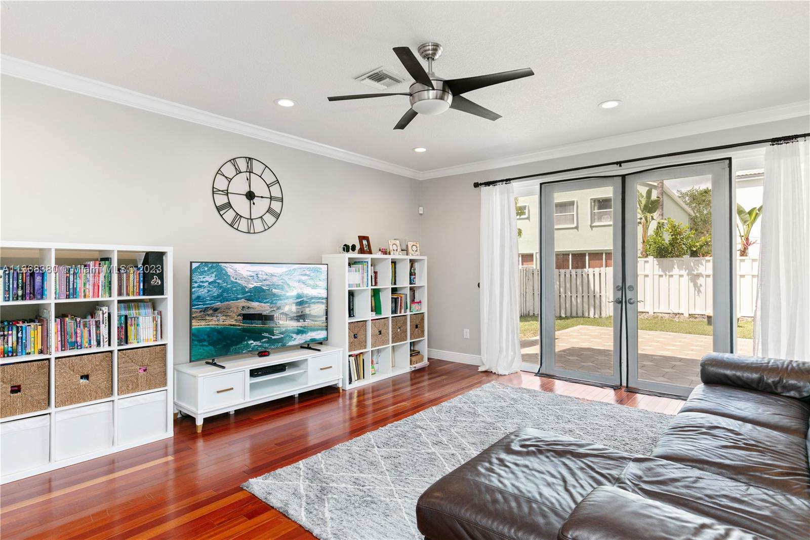 Listing Photo 10