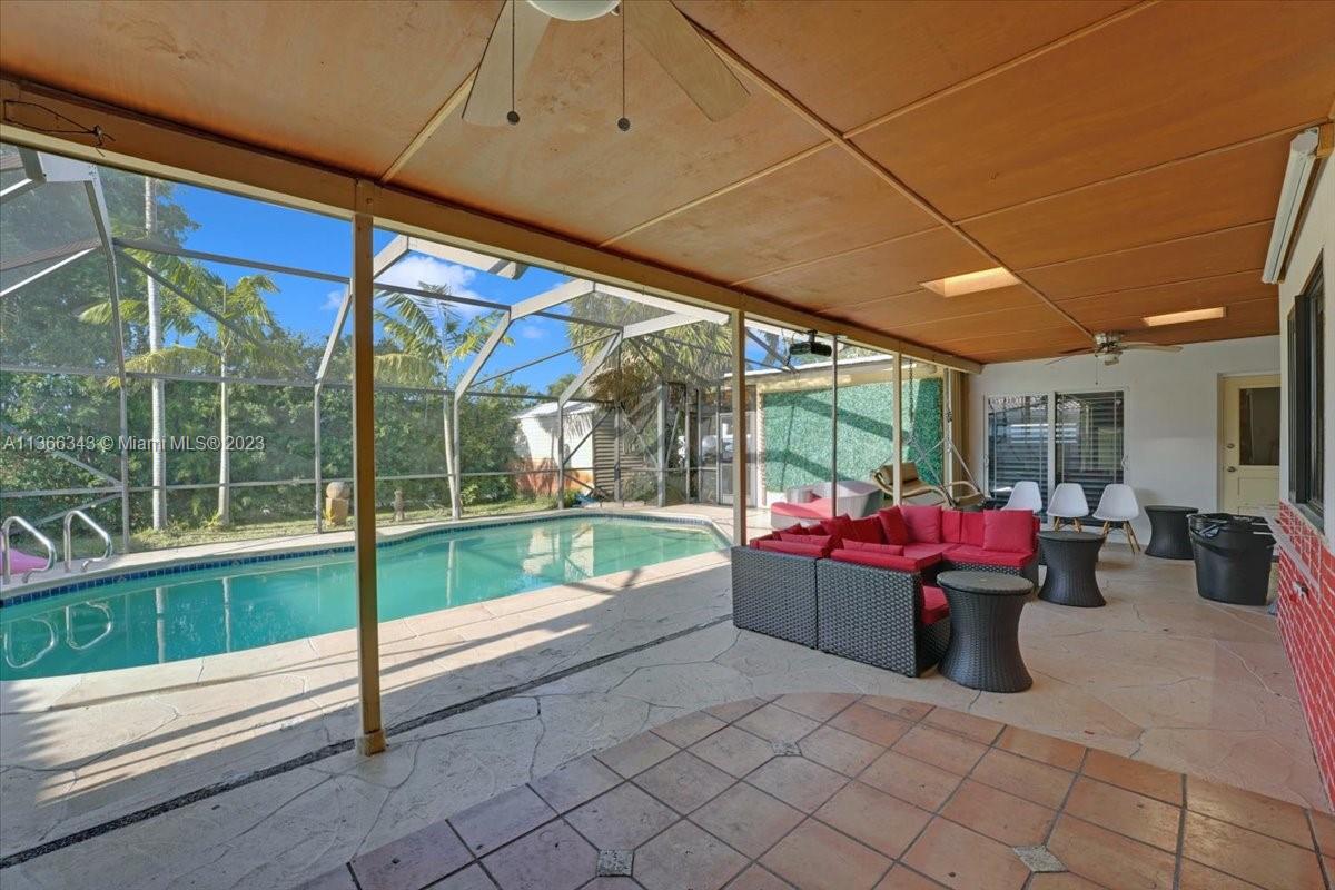 Listing Photo 18
