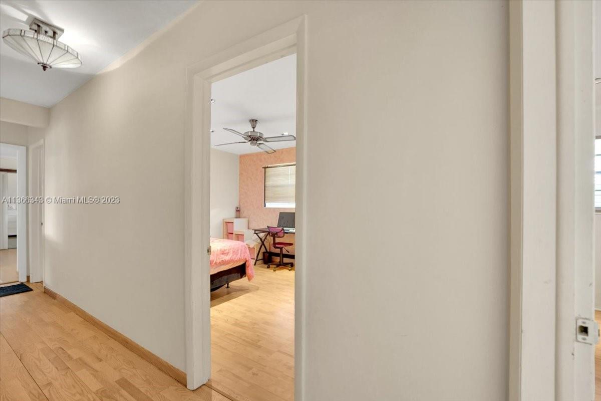 Listing Photo 34