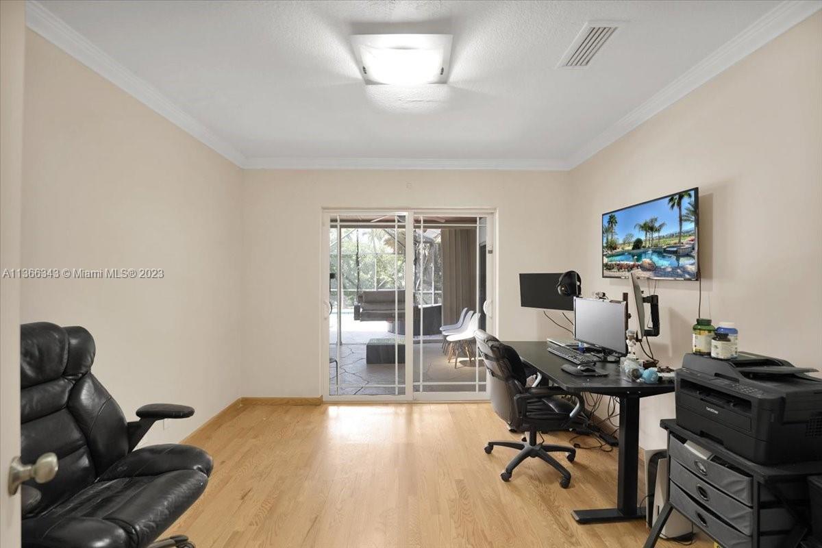 Listing Photo 41