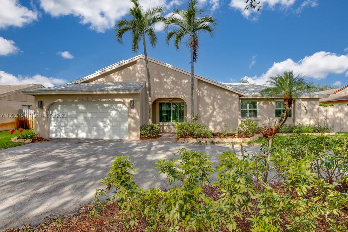 5213 SW 115th Ter  For Sale A11356515, FL