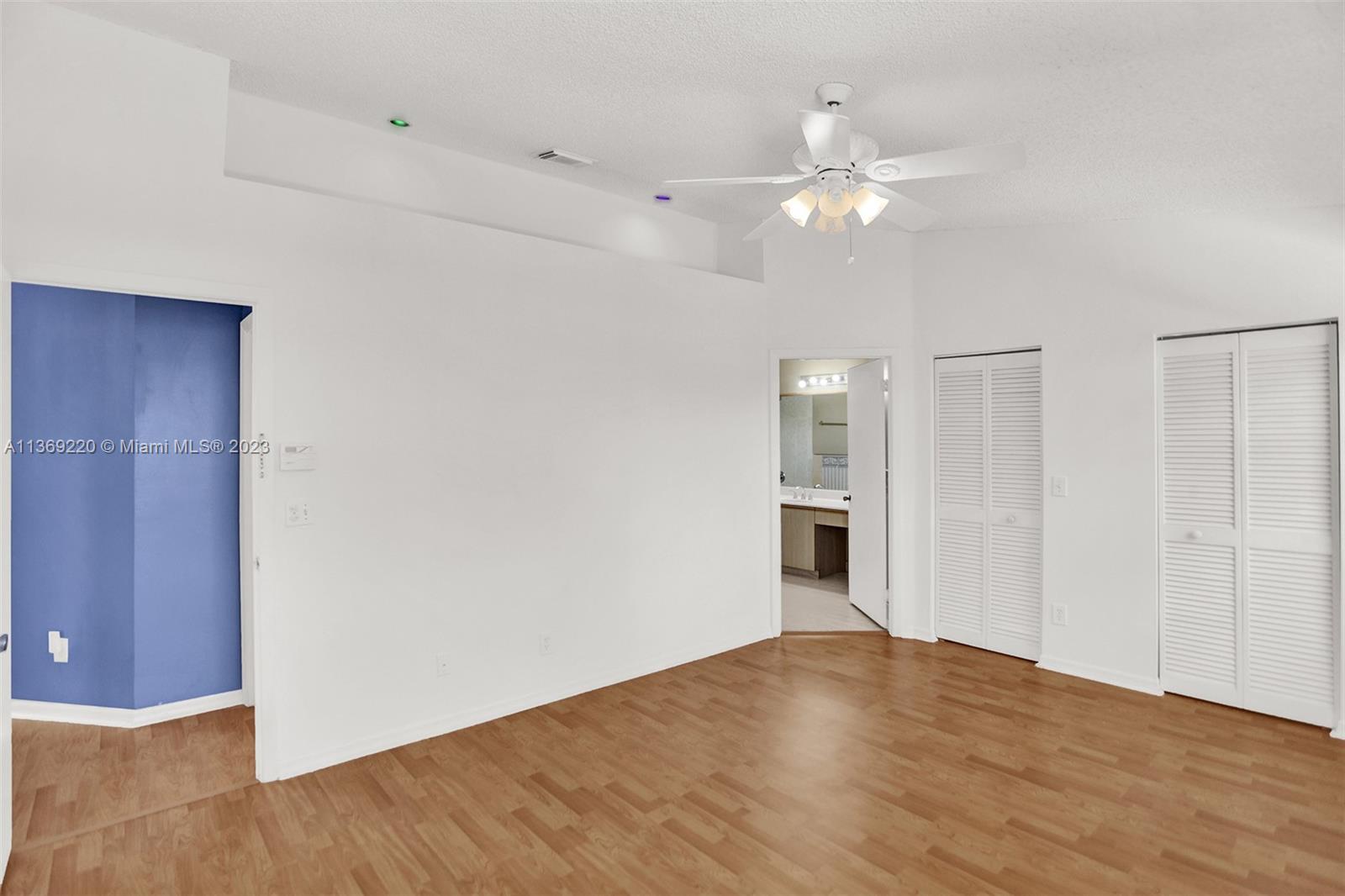 Listing Photo 23