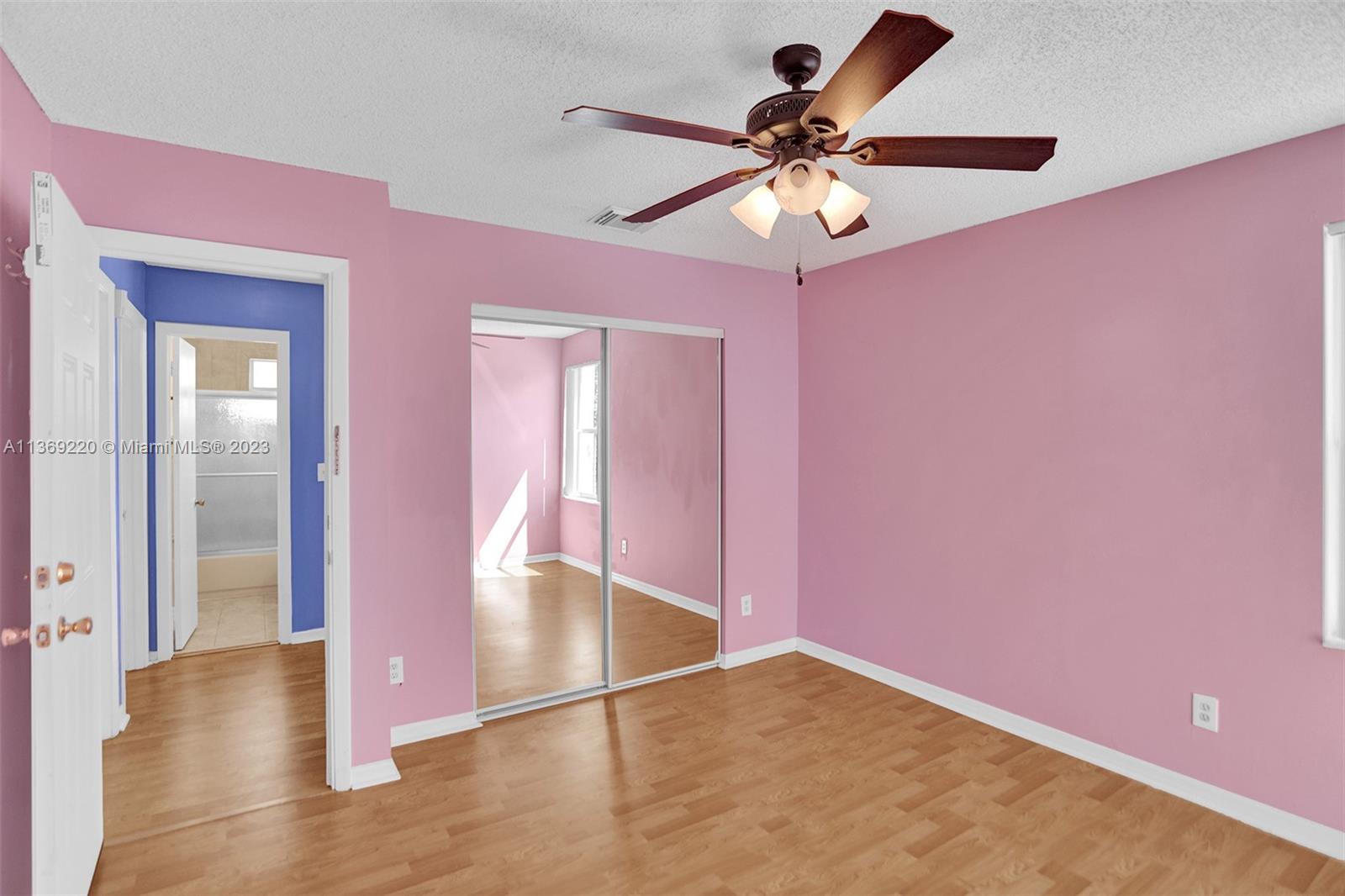 Listing Photo 28