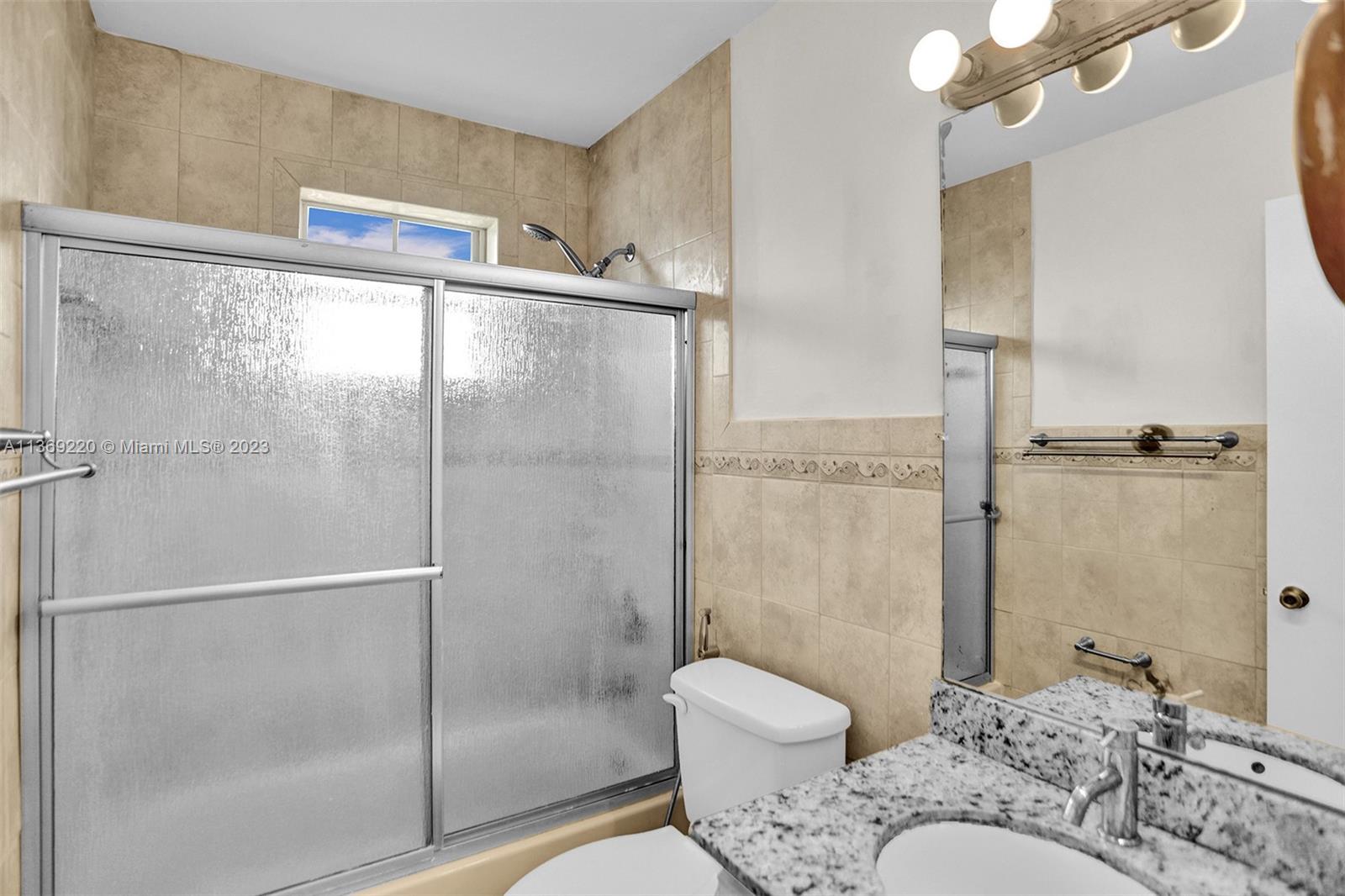 Listing Photo 32