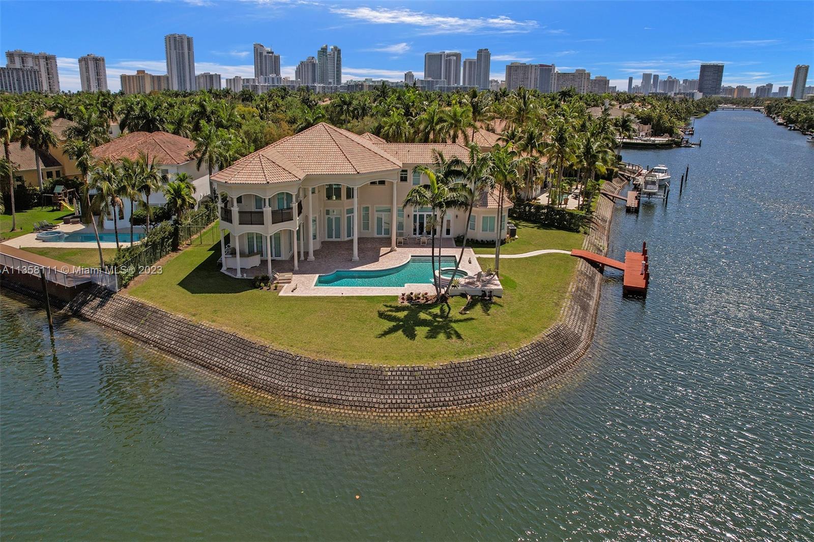 Hollywood FL Waterfront Homes For Sale
