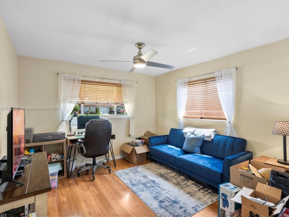 Listing Photo 20