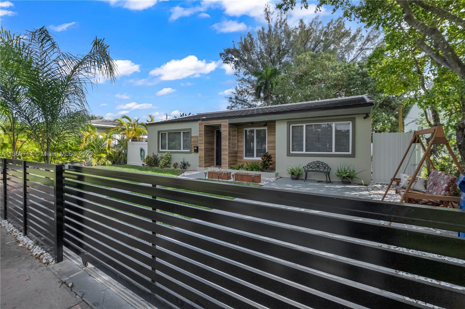 1330  Marseille Dr  For Sale A11369714, FL