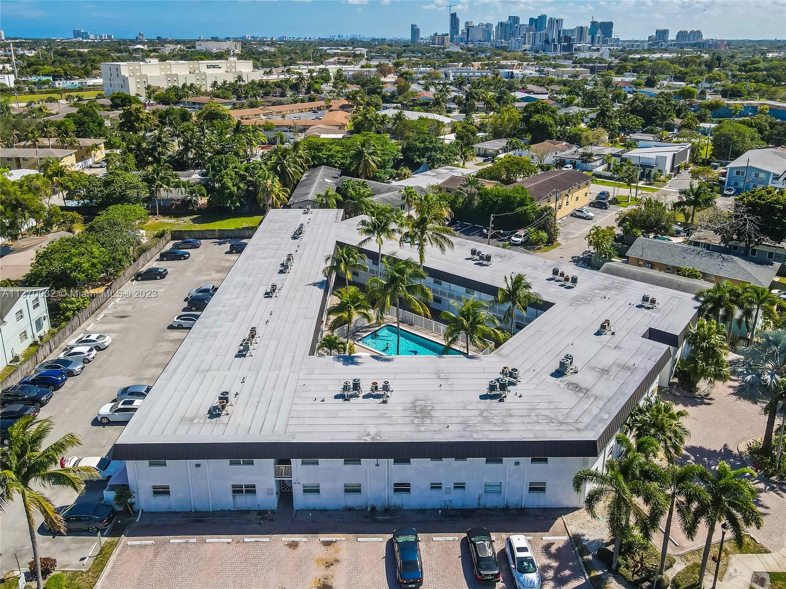 1470 N Dixie Hwy #22 For Sale A11370032, FL