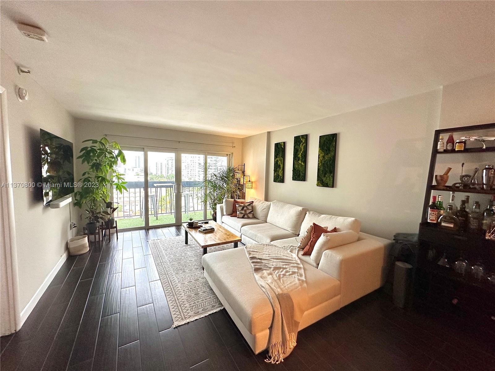 Photo 1 of Golden West Condo Apt 1002 in Miami Beach - MLS A11370800