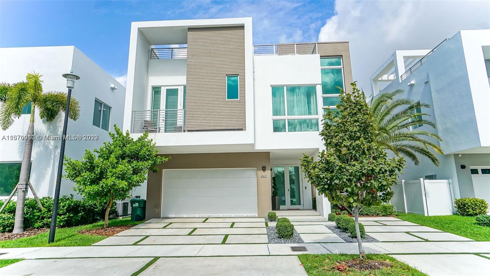 THIS MANSION is truly impressive with its luxurious amenities. The pool is a standout feature, providing a refreshing retreat from the heat and a perfect spot for relaxation and entertainment. The terraza WITH JACUZZI BBQ is another impressive feature, offering breathtaking views and an ideal space for outdoor dining or hosting events. Overall, this mansion is a dream come true for those who enjoy the finer things in life and appreciate the comfort and elegance of a well-designed home.