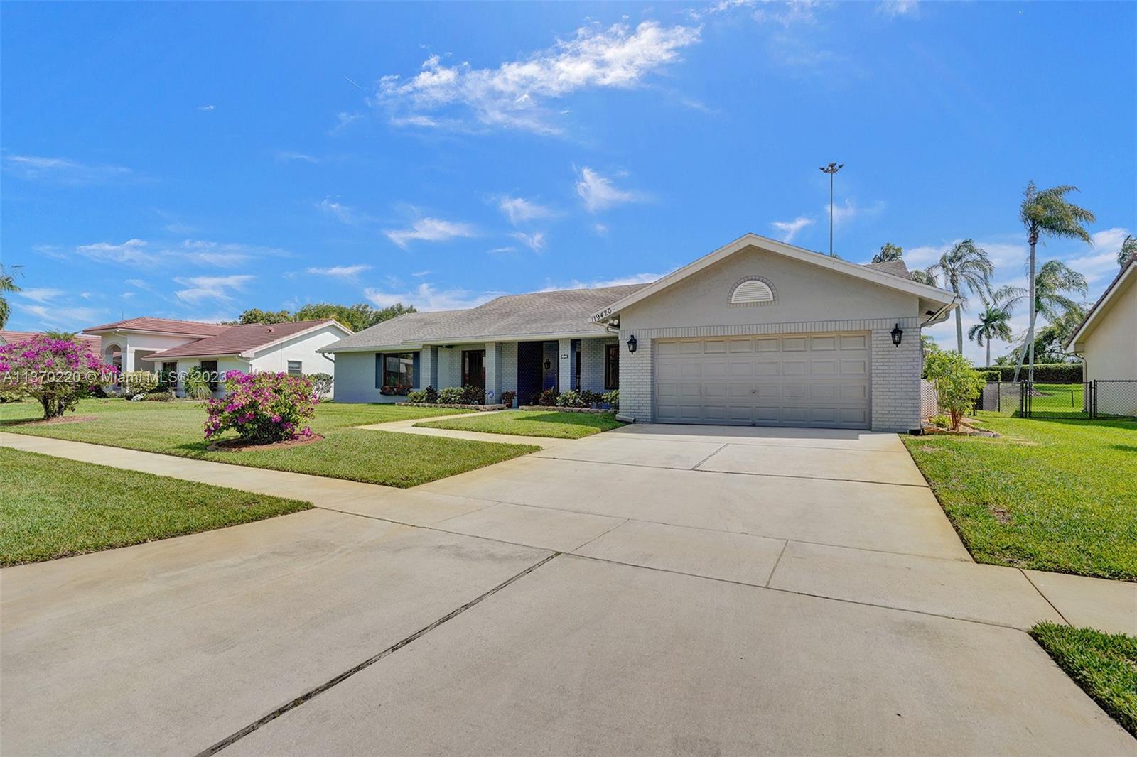 Listing Photo 10