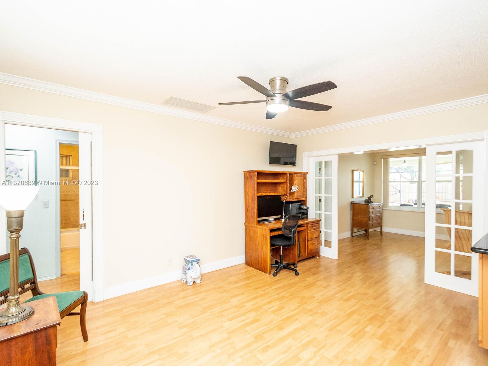 Listing Photo 15