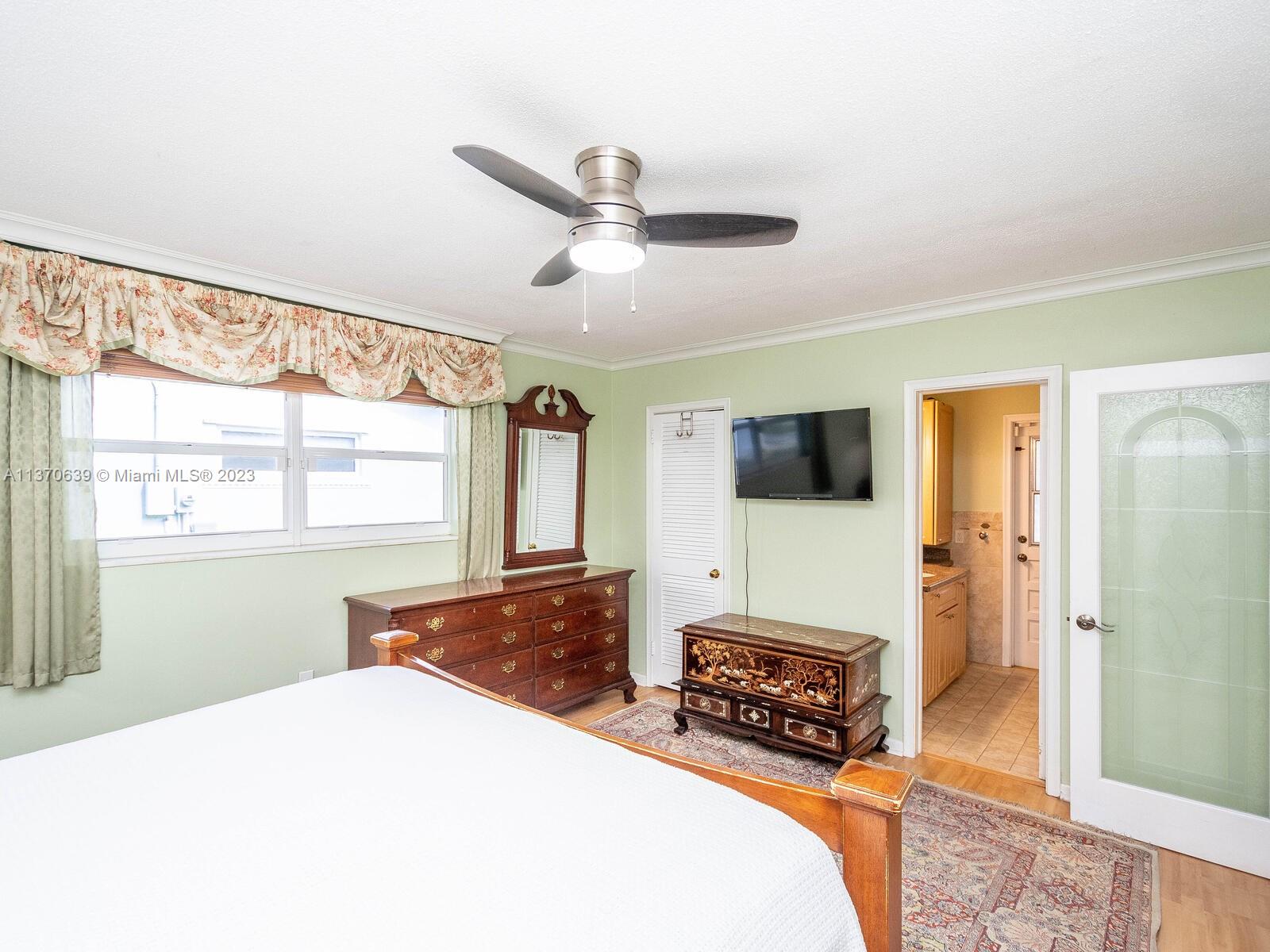 Listing Photo 22