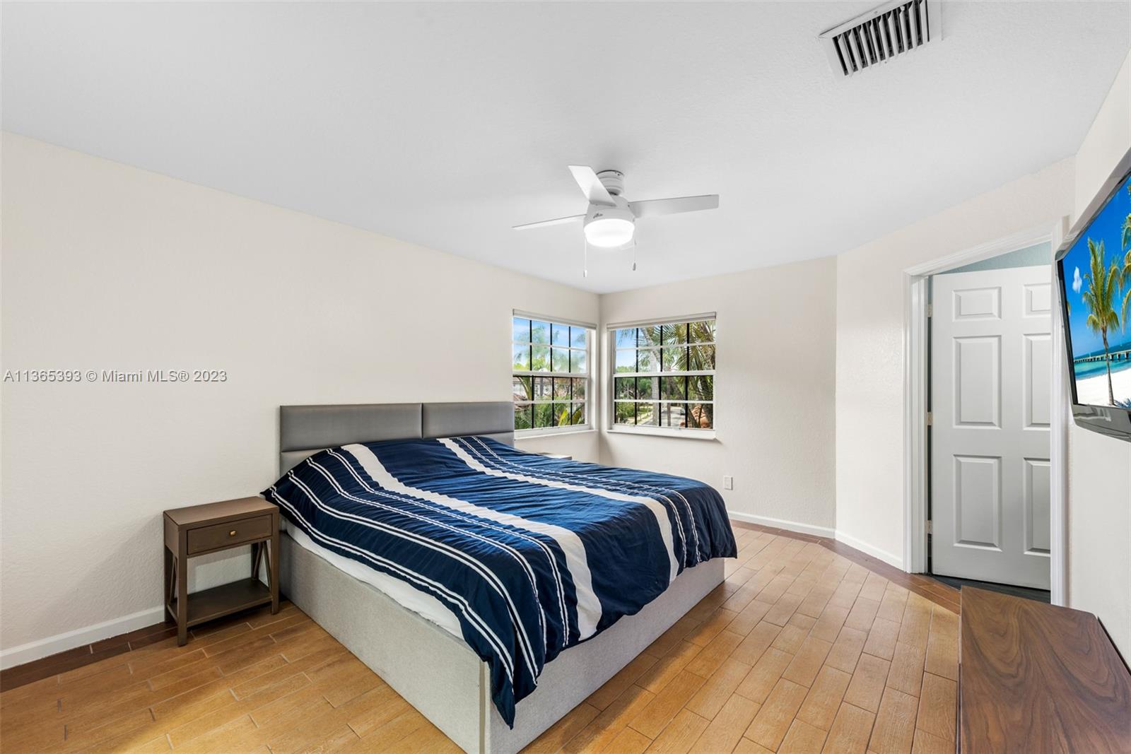 Listing Photo 21