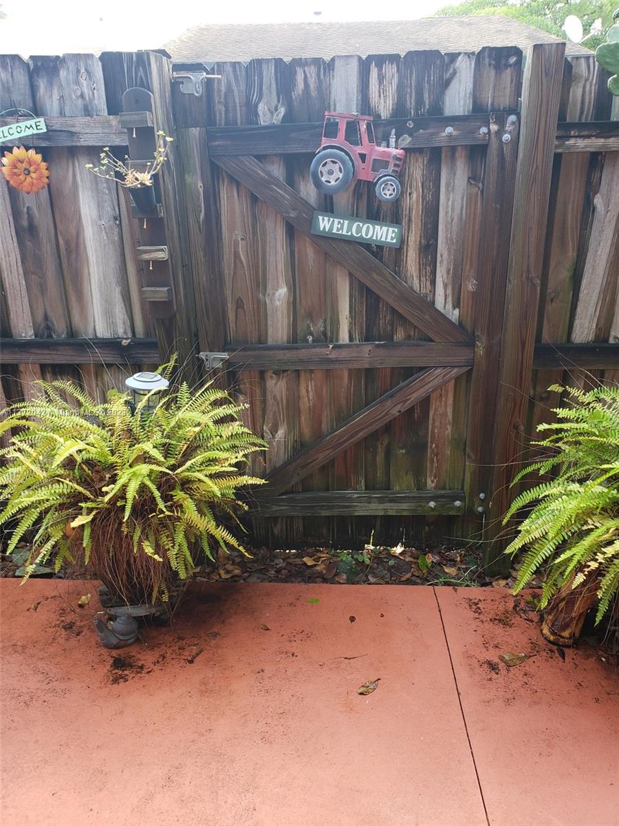 Listing Photo 33