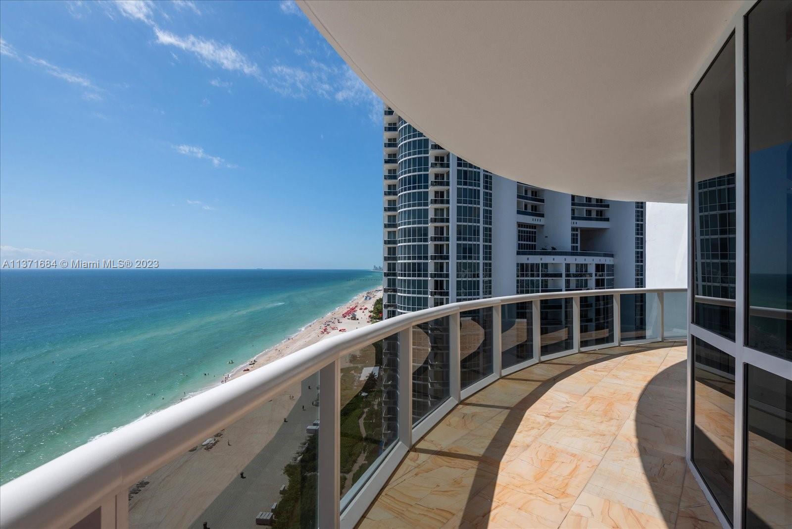 Balcony Oceanviews