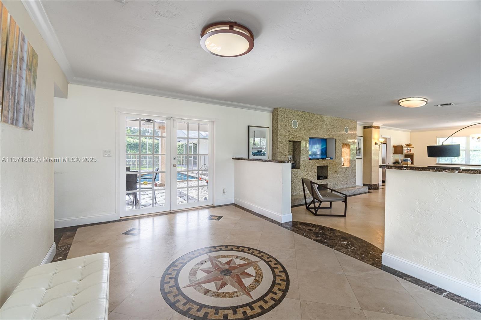 Welcome to this spacious and inviting 3 bedrooms 2 bathrooms home in a prime location close to A schools and Shopping's centers in Palmetto Bay, FL.
Boasting an impressive 2,948 Square foot  of living space, this property is listed as a 3bedrooms 2 bathrooms but it comes with 5 bedrooms and 2 bathrooms.
As you step inside, you will be greeted by a warm and inviting atmosphere that is perfect for entertaining and relaxing, this home features a very spacious kitchen with sleek granite counter tops, marble floors, huge master bedroom, bathrooms have  marble floors and walls. rooms are very spacious with natural sunlight.
with a large back yard, this property offers plenty of space for outdoor activities and storage, 
don't miss out on the chance to make this house your dream!