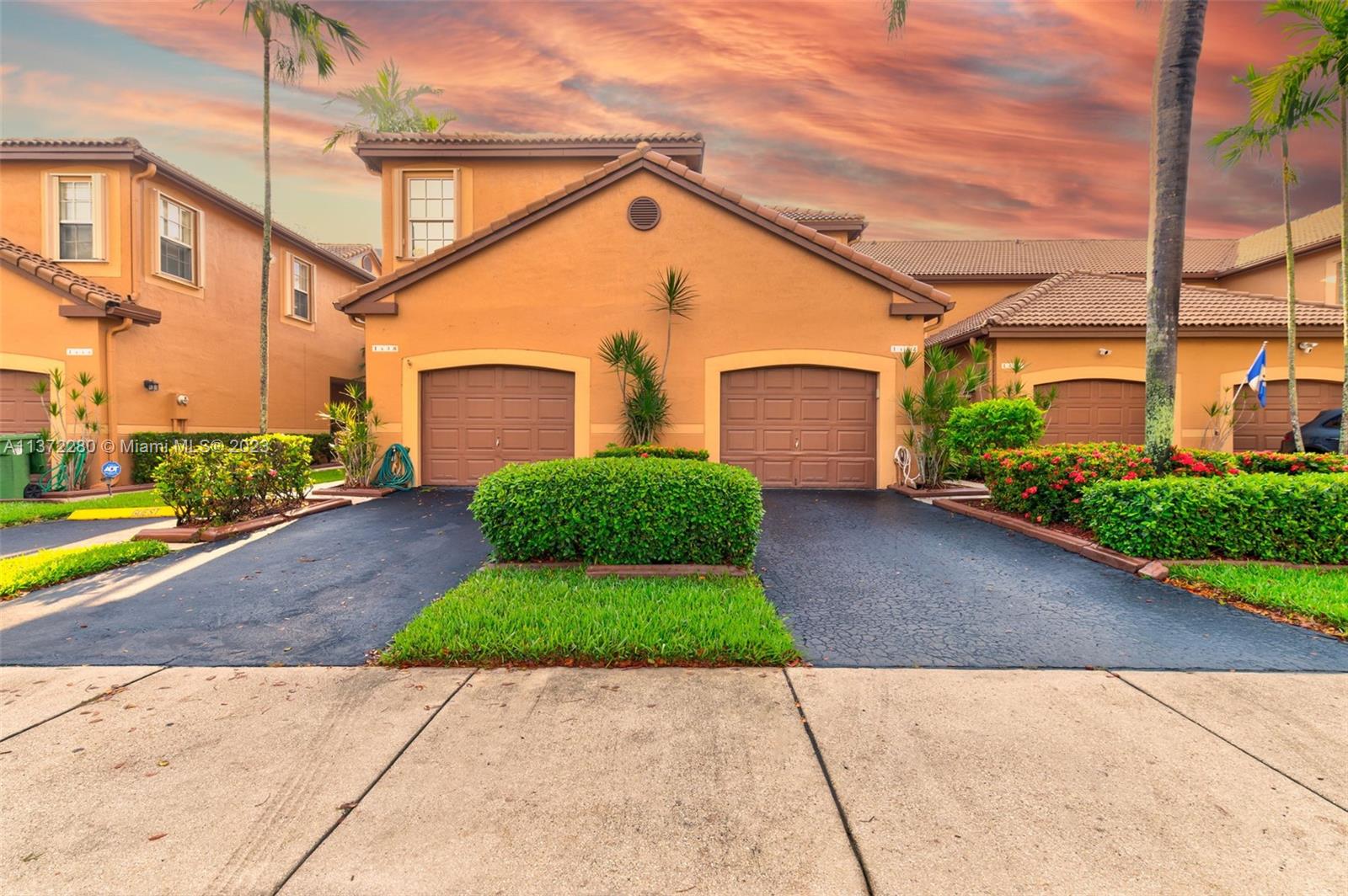 1432  Veracruz Ln #2-6 For Sale A11372280, FL