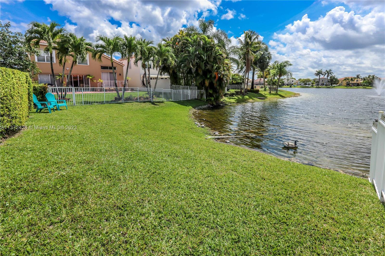 Listing Photo 10