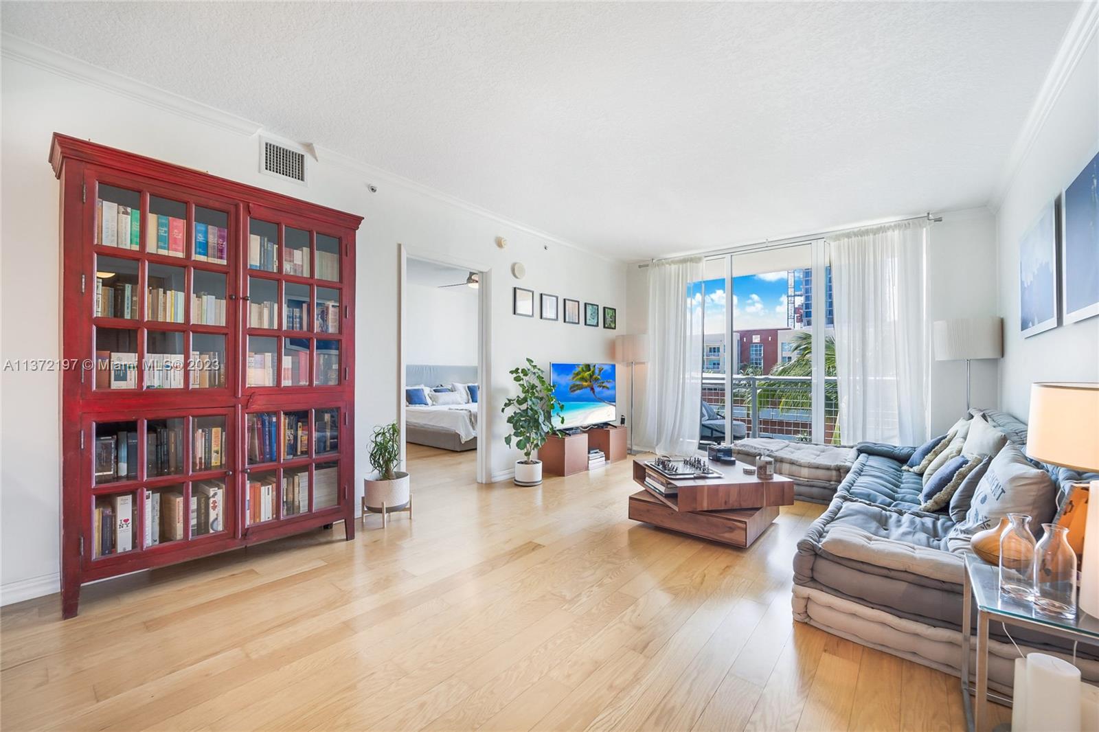 2000 N Bayshore Dr 517, Miami, FL 33137