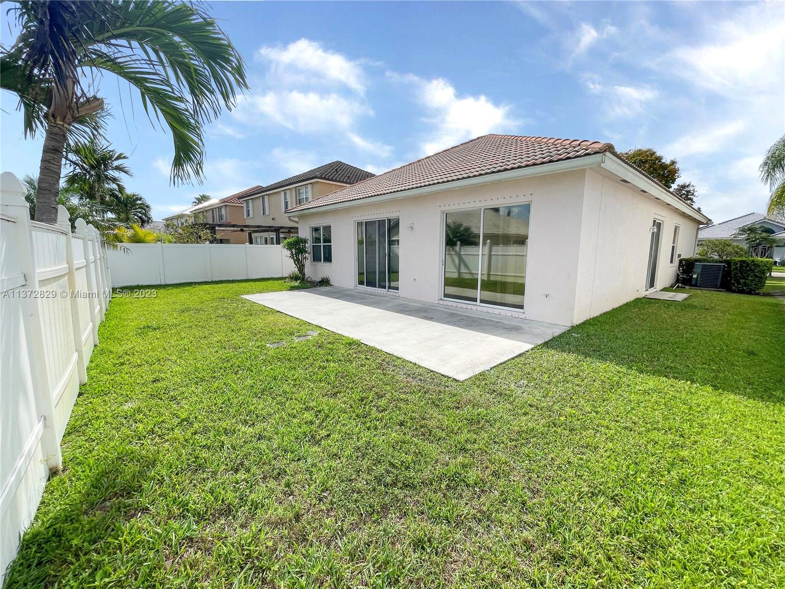 Listing Photo 23