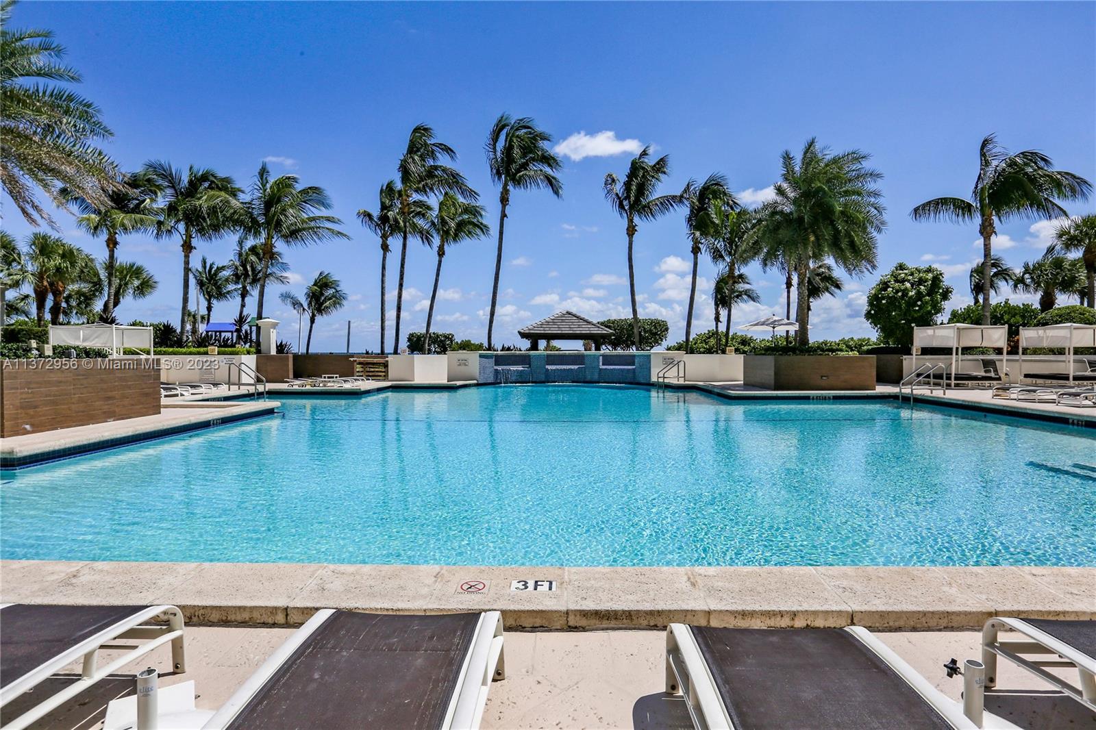 4779 Collins Ave 505, Miami Beach, FL 33140