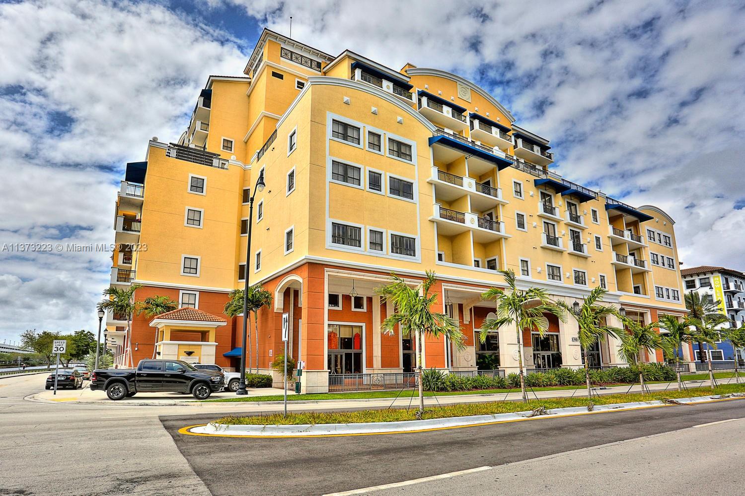 Colonnade at Dadeland