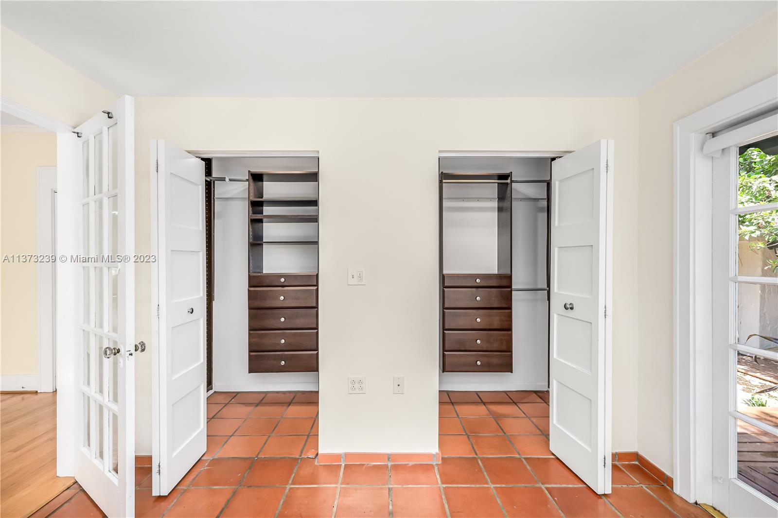 Master Bedroom  closets