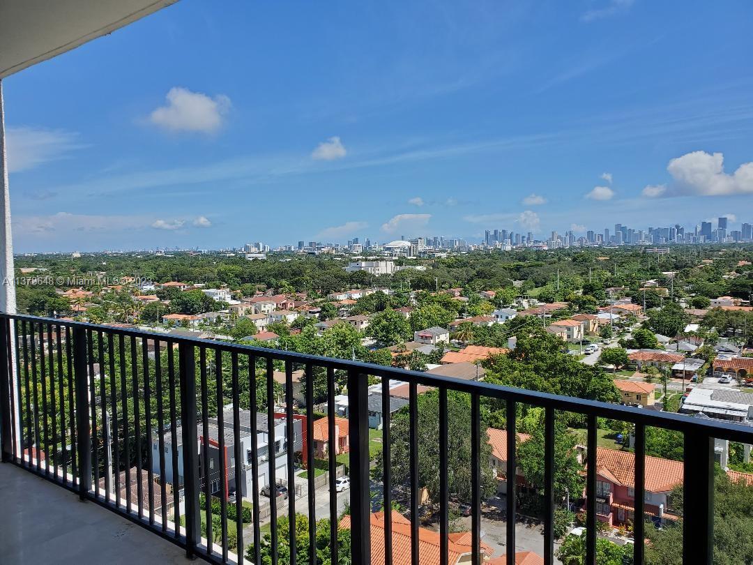 Photo 1 of Gables View Condo Apt 906 in Miami - MLS A11373648