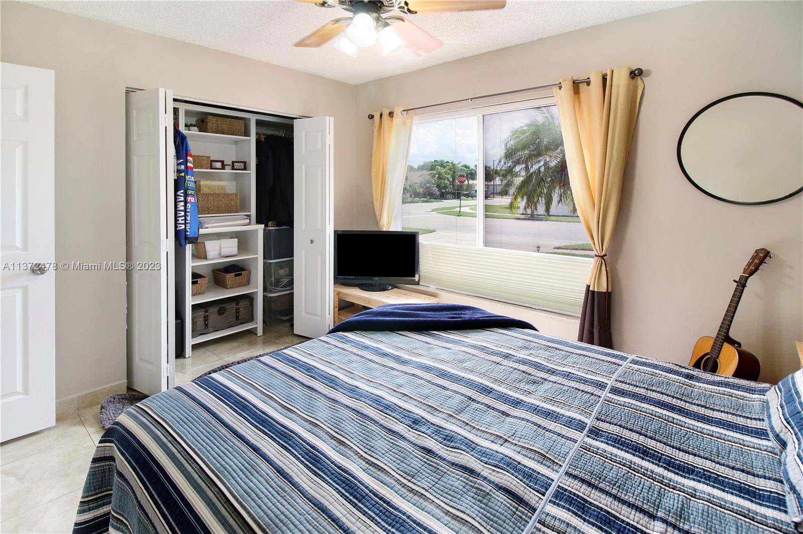 Listing Photo 10