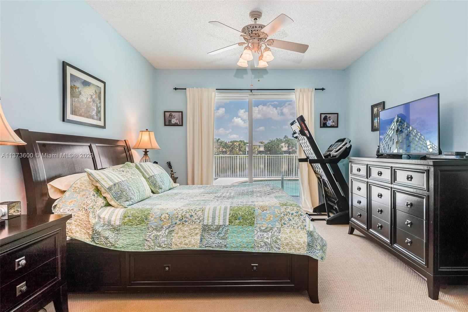 Listing Photo 17