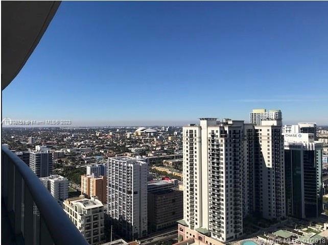 Photo 3 of 1100 Millecento Apt 3609 in Miami - MLS A11373751