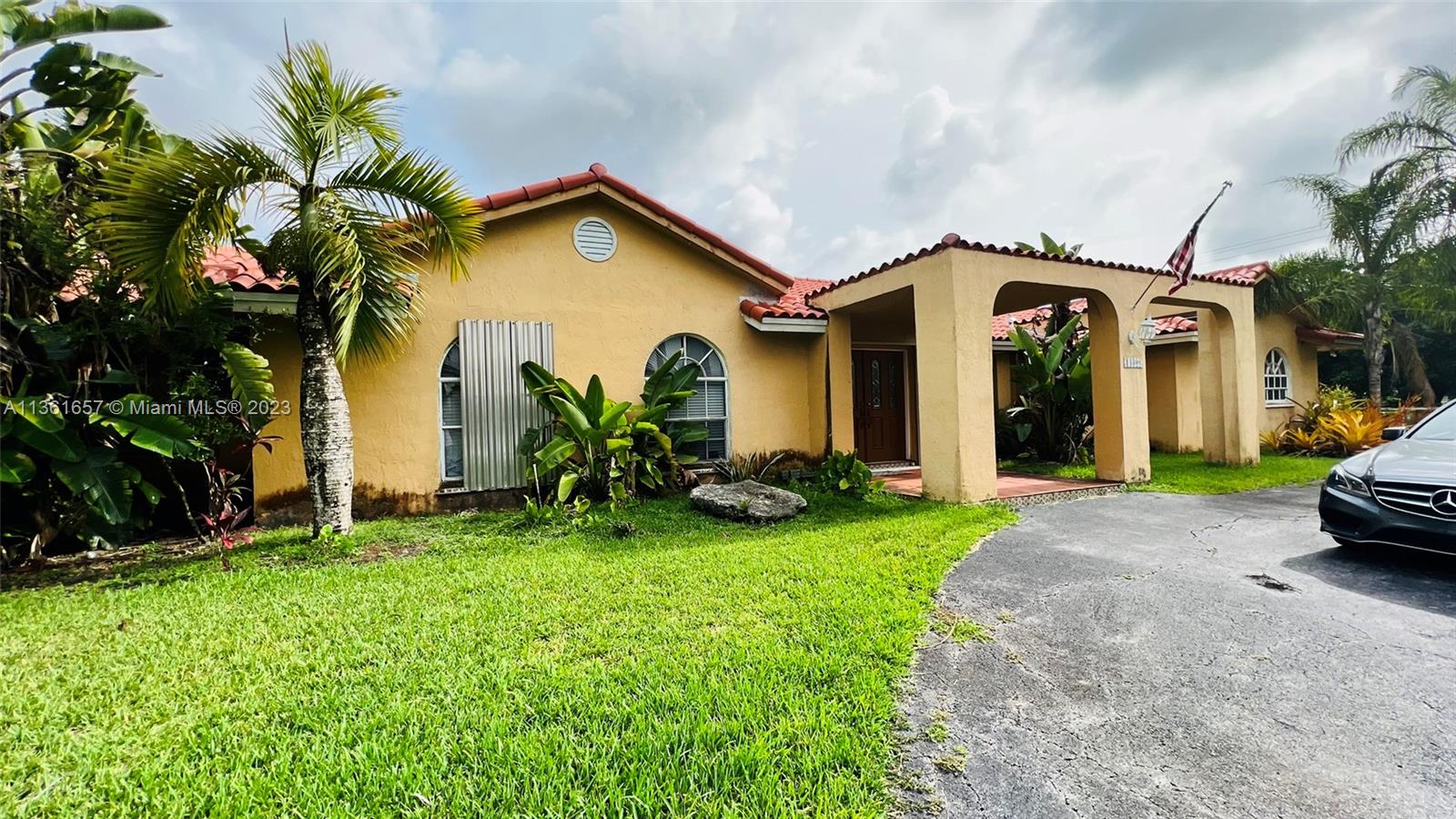 14300 SW 192nd St  For Sale A11361657, FL