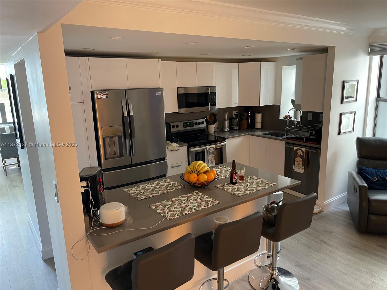 Photo 2 of Villa Dorada Condo No 2 Apt 220-9 in Aventura - MLS A11372127