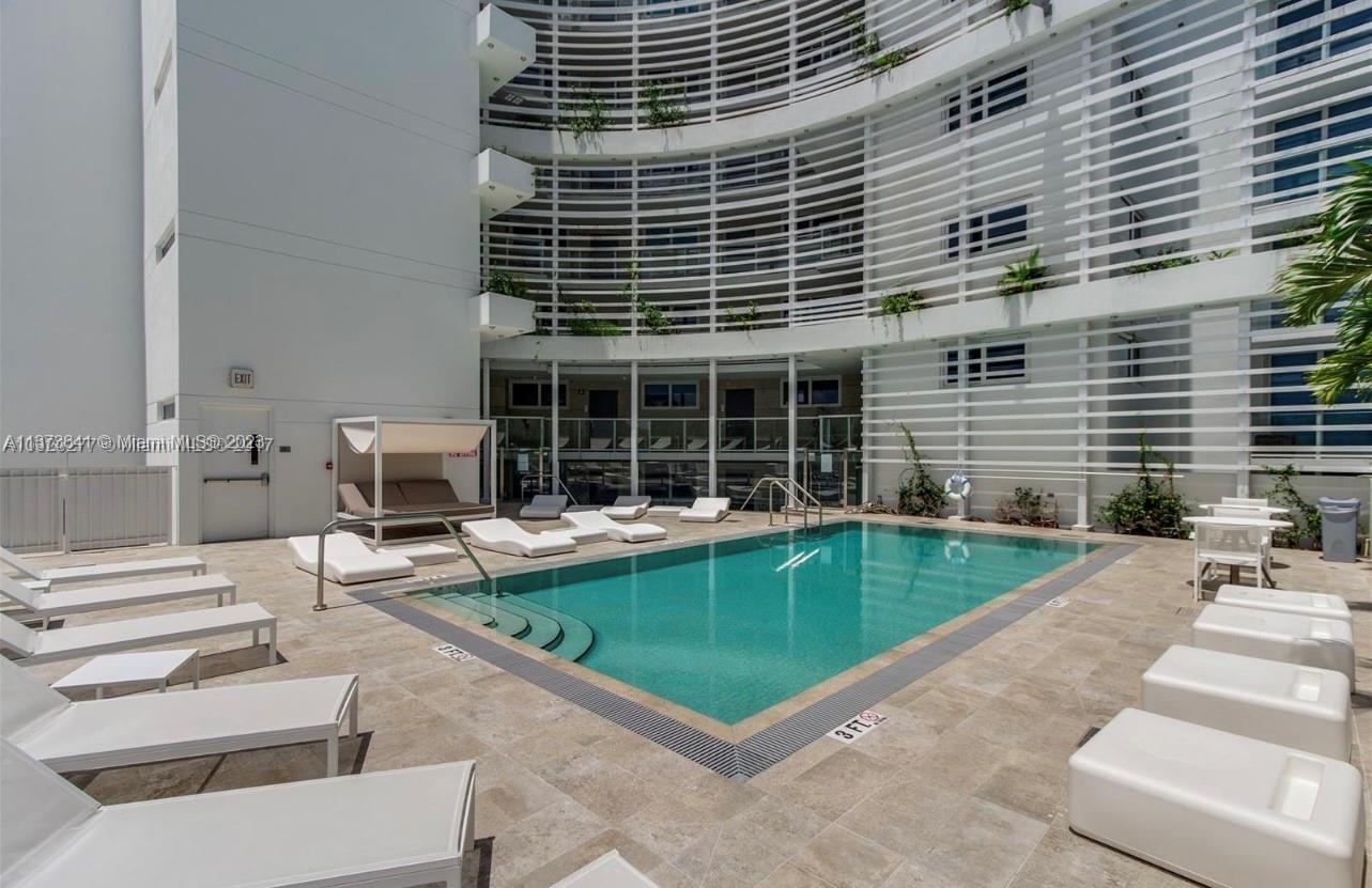 Mezzanine Pool Area