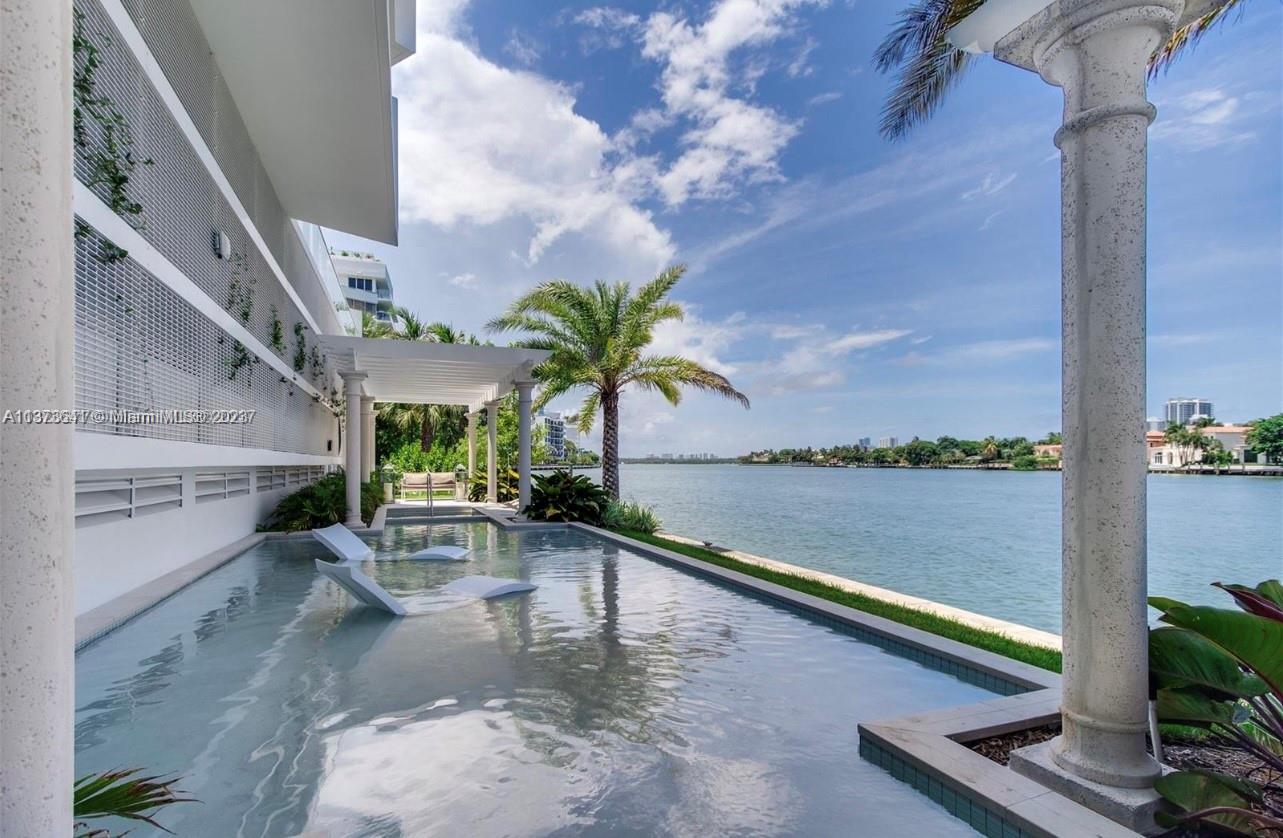 Ocean front pool and lounge area