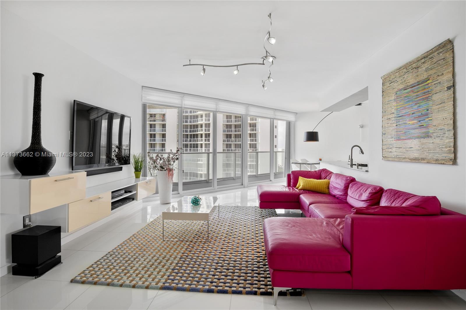 Photo 2 of Oceania II Apt 2228 in Sunny Isles Beach - MLS A11373662