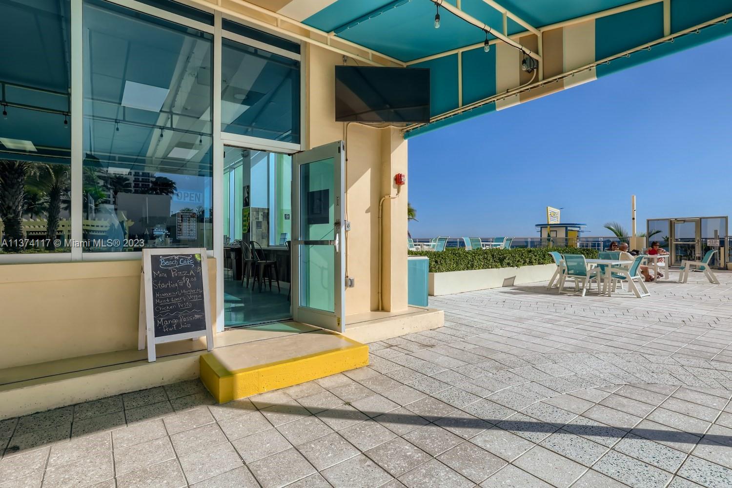 Photo 18 of Wave Condo Apt L06 (Available April 19) in Hollywood - MLS A11374117