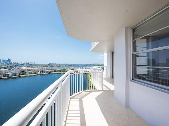 Photo 2 of Del Prado Marina Apt 1605 in Aventura - MLS A11374544