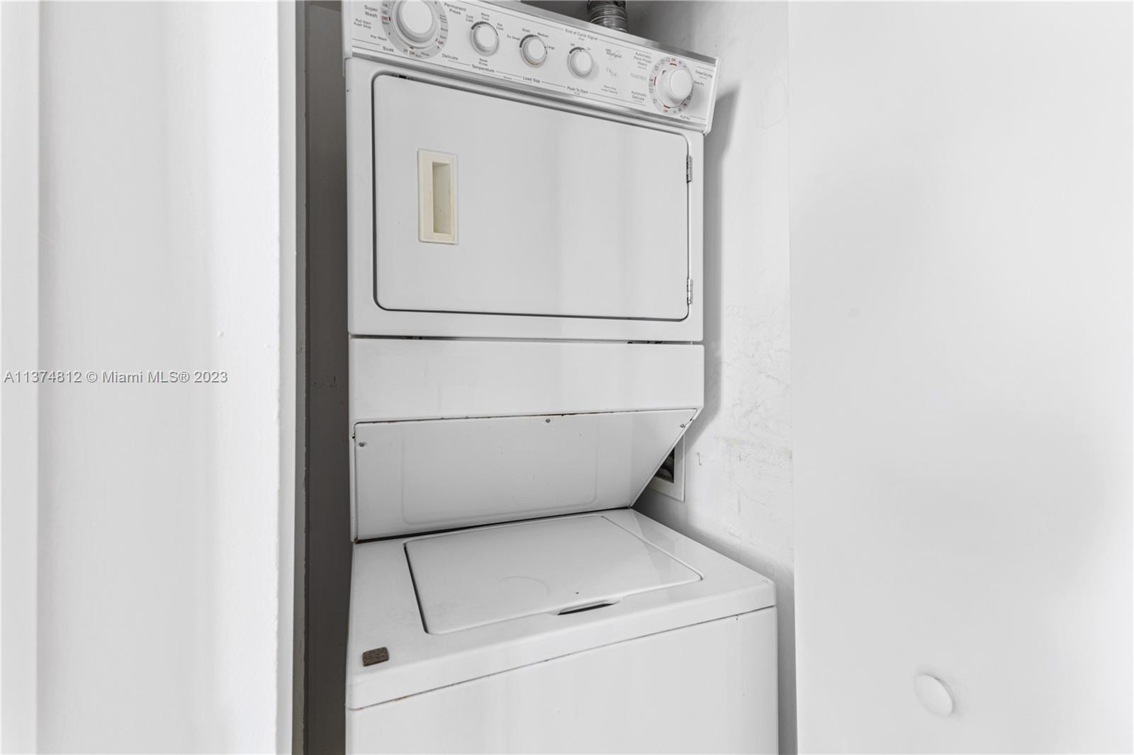 Photo 21 of One Miami W Apt 3208 in Miami - MLS A11374812