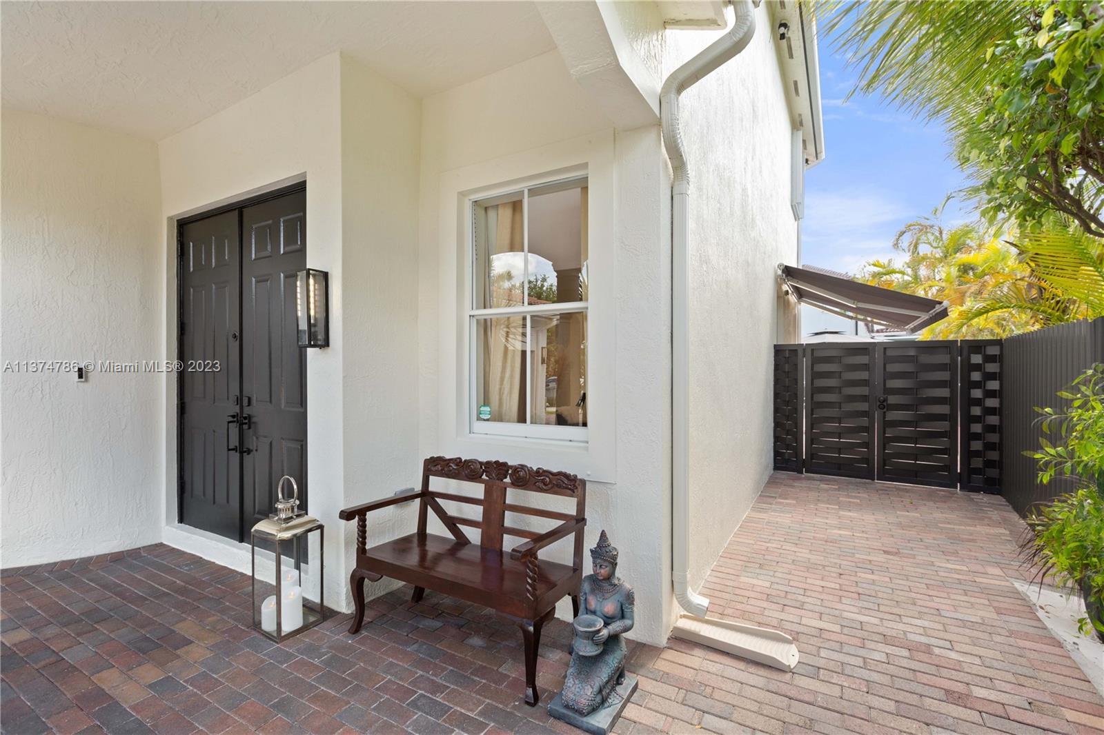 Listing Photo 6