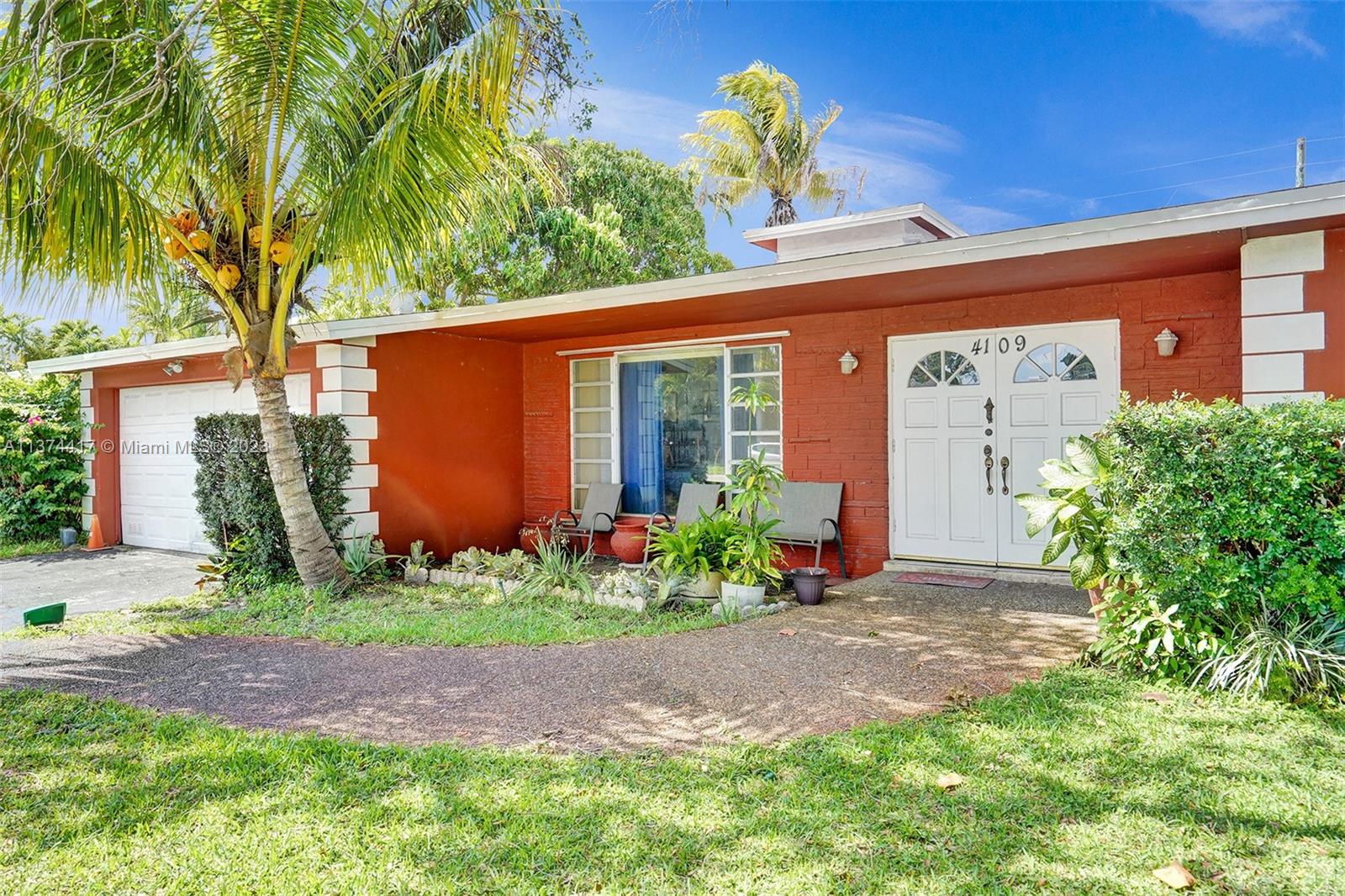 4109  Jefferson St  For Sale A11374417, FL