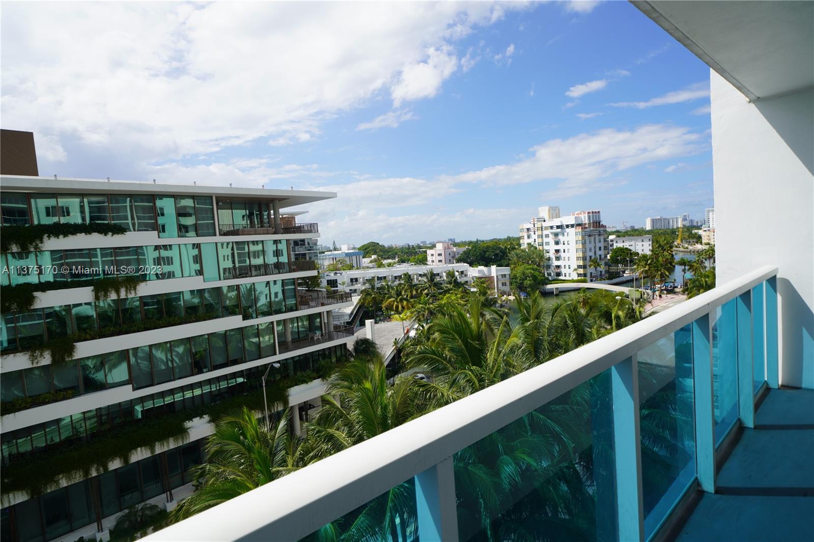 2301  Collins Ave #630 For Sale A11375170, FL