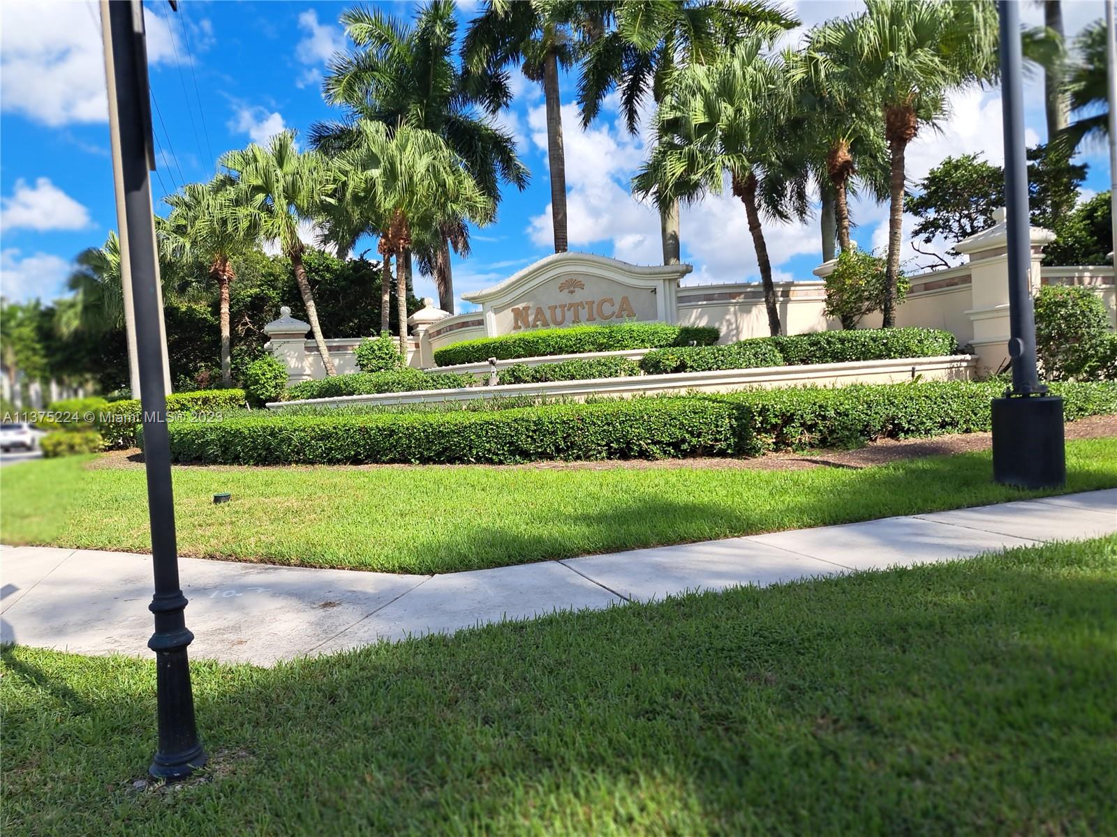 3523 SW 169th Ter  For Sale A11375224, FL