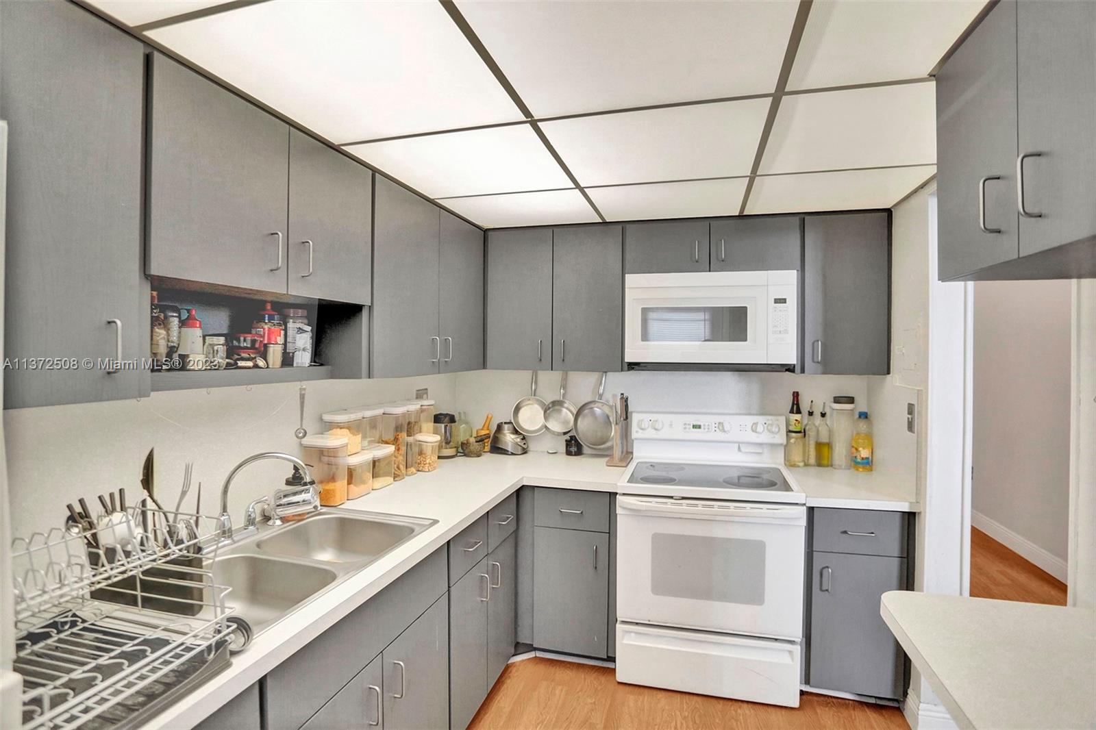 New Cabinets & Countertops were installed a couple of years ago