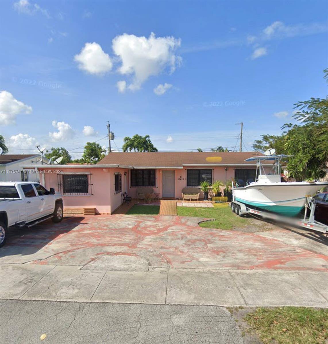 10415 SW 6th St  For Sale A11375747, FL