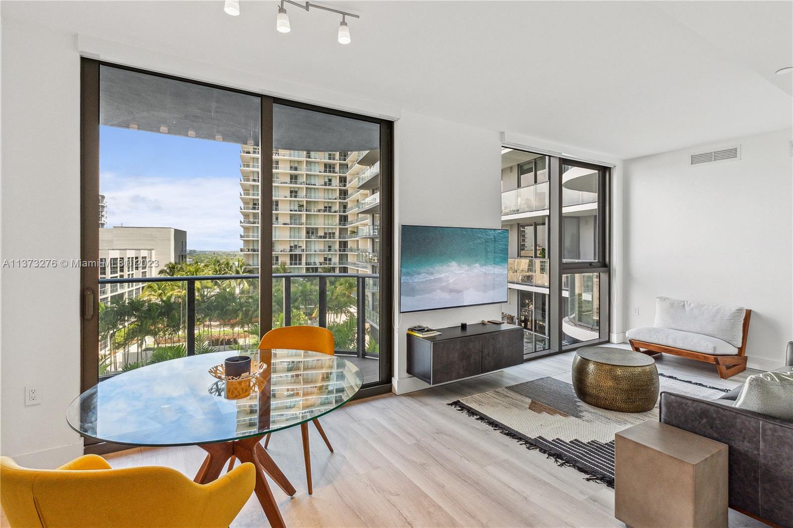 121 NE 34th St 1115, Miami, FL 33137