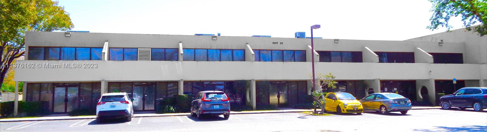 11929 B W Sample Rd, Coral Springs, FL 33065