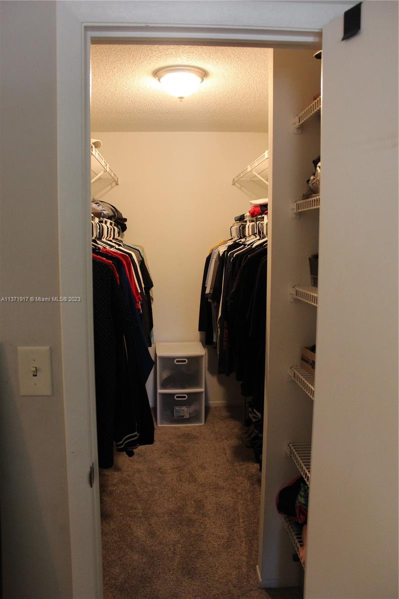 Huge Master closet!!