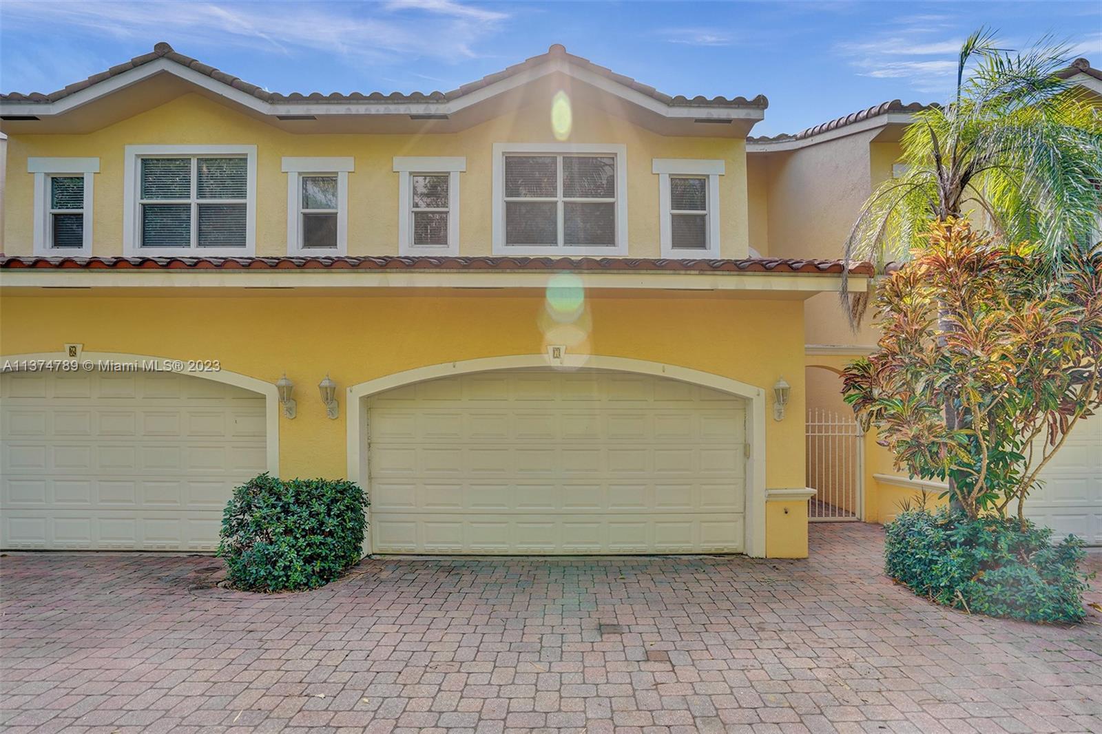 1119 N Victoria Park Rd #7 For Sale A11374789, FL